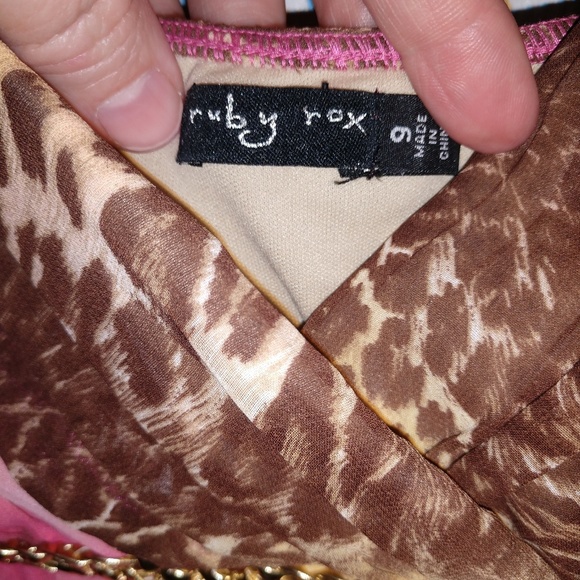 Ruby Rox Flowy Top Size 9 - Picture 3 of 5